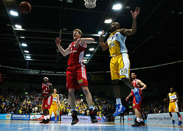 同时加强边 同时加强边