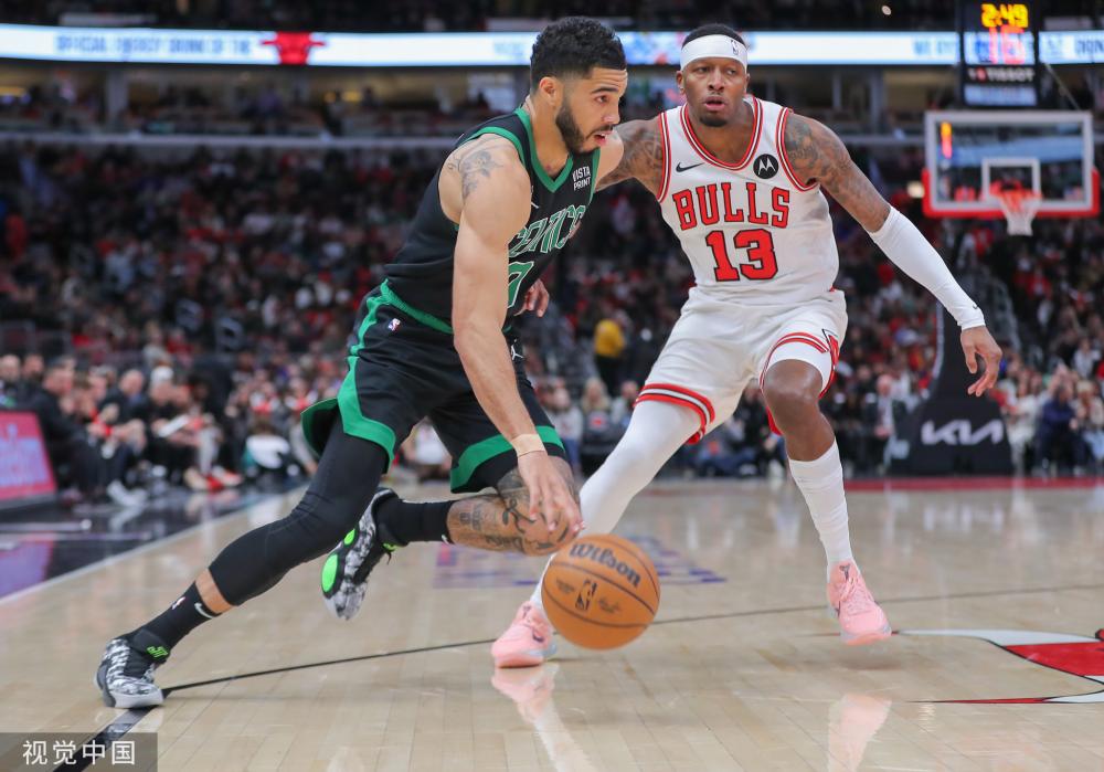 江苏女排的 江苏女排的