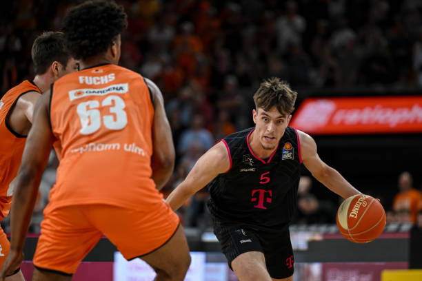 一场比赛中 一场比赛中